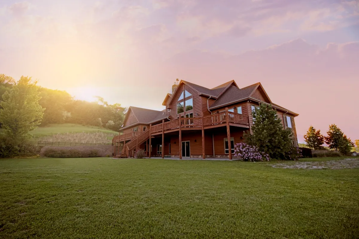 Desert Climate Turf Care: Seasonal Cleaning Schedule for Henderson